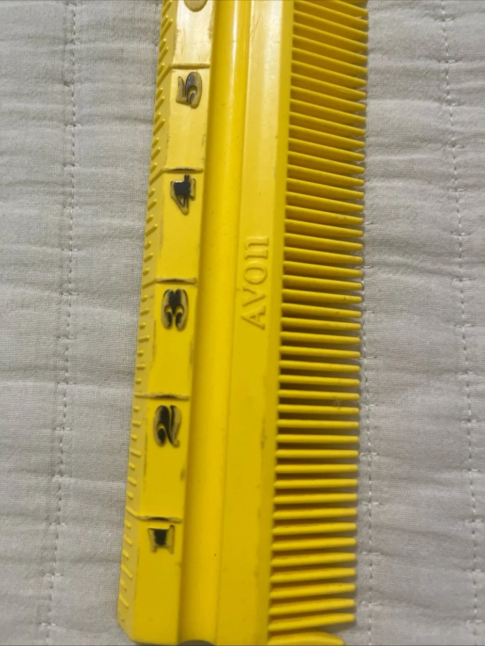 Vintage Avon Yellow Child’s Comb Two Sided Ruler Alphabet